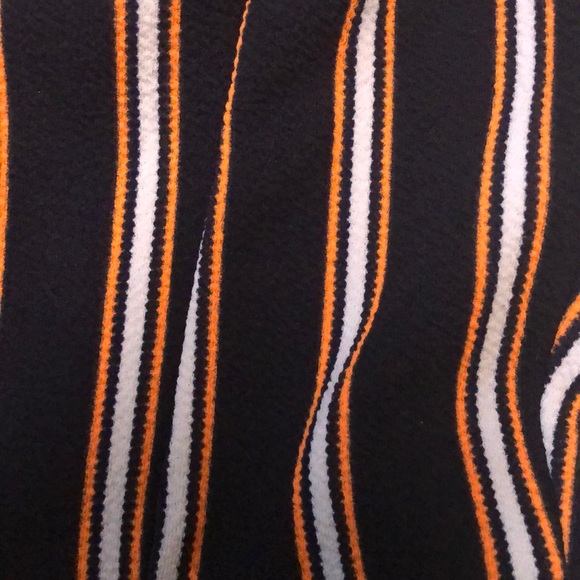 Lovely Day striped Romper!! - Picture 3 of 4